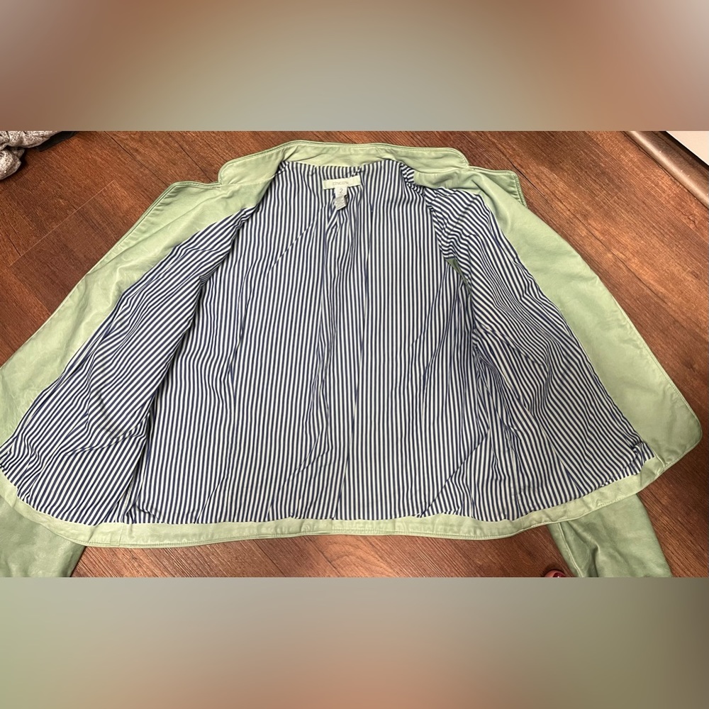 Chico’s Faux Leather Green Jacket Size 2 (US Size 12/Large) - Picture 2 of 8